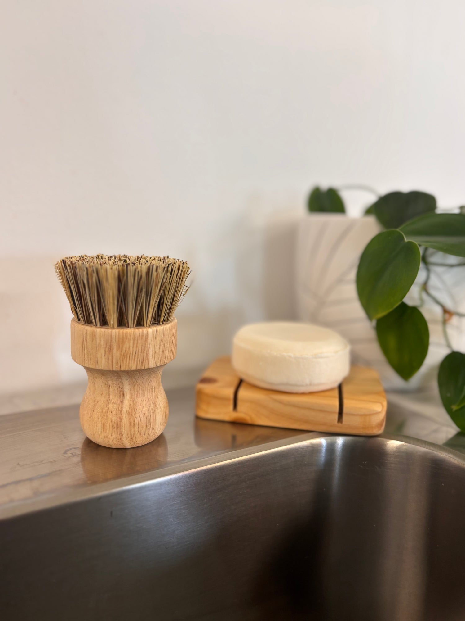 Sisal & Palm Dish Brush